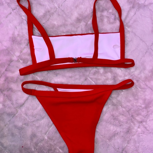 Red Bikini - Picture 2 of 2